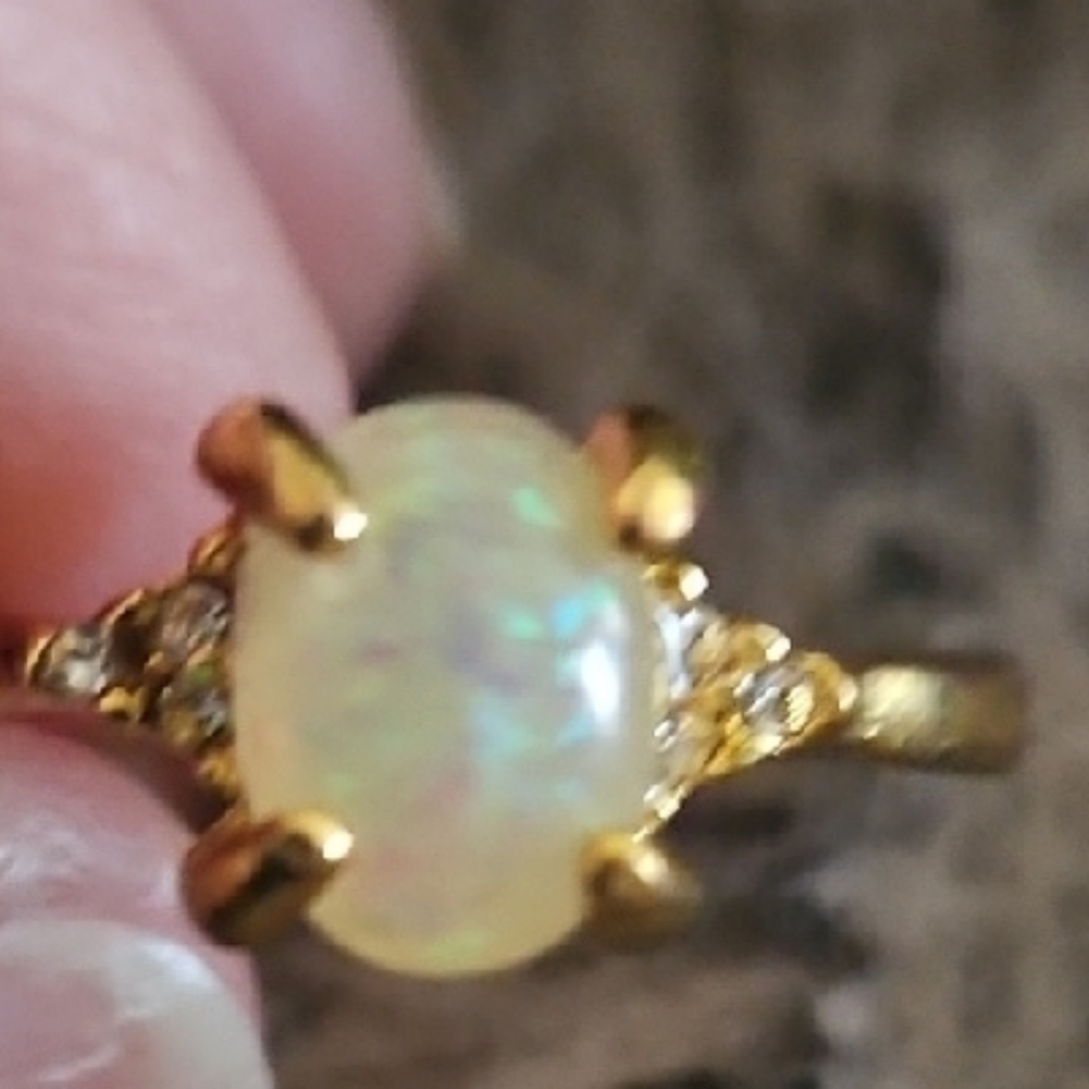 Elegant Gold Opal Ring